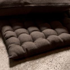 LINUM PEPPER Sitzkissen - 40x40x3 Cm - Bärenbraun B42 -Boutique-Kissen-Discounter 328243 big 1