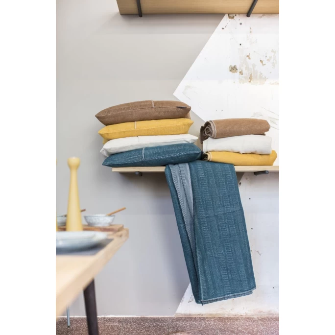 David Fussenegger SIENA Kissenhülle Fischgrätstruktur Mit Saum - 40x60 Cm - Schokobraun 4 David Fussenegger SIENA Kissenhülle Fischgrätstruktur Mit Saum - 40x60 Cm - Schokobraun – Bild 2