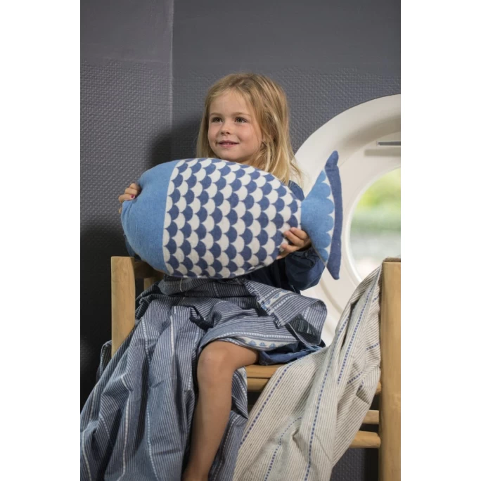 David Fussenegger SILVRETTA Fisch Kissen Mit Füllung - 25x55 Cm - Blau 4 David Fussenegger SILVRETTA Fisch Kissen Mit Füllung - 25x55 Cm - Blau – Bild 2