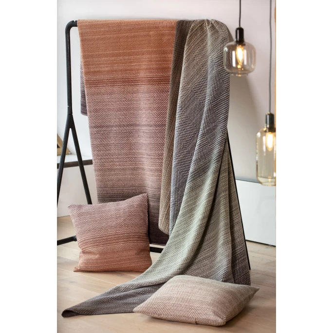 David Fussenegger Farbverlauf Kissenhülle - 50x50 Cm - Efeu 6 David Fussenegger Farbverlauf Kissenhülle - 50x50 Cm - Efeu – Bild 4