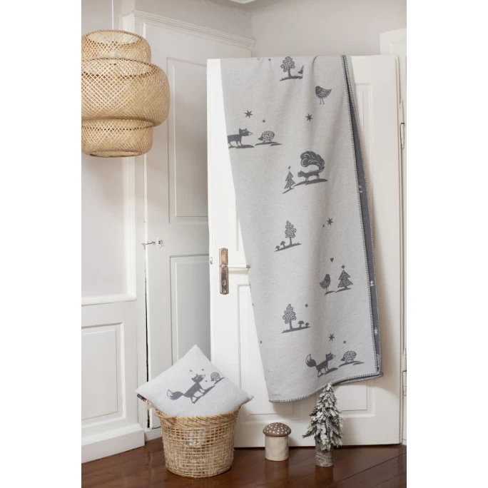 David Fussenegger SILVRETTA Fuchs Und Igel Kissenhülle - 40x40 Cm - Hellgrau 4 David Fussenegger SILVRETTA Fuchs Und Igel Kissenhülle - 40x40 Cm - Hellgrau – Bild 2