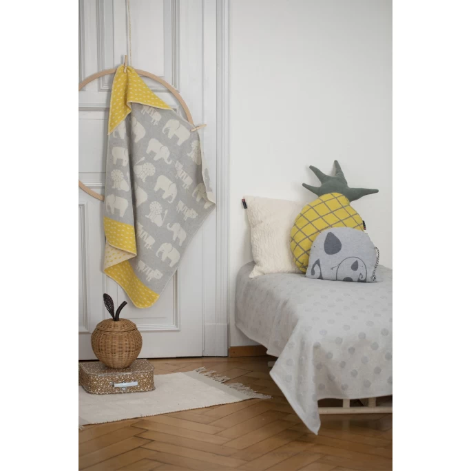 David Fussenegger SILVRETTA Ananas Kissen Mit Füllung - 32x70 Cm - Gelb 4 David Fussenegger SILVRETTA Ananas Kissen Mit Füllung - 32x70 Cm - Gelb – Bild 2